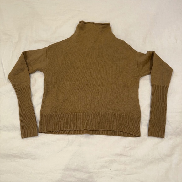 Wilfred Cyprie Sweater - Picture 2 of 4